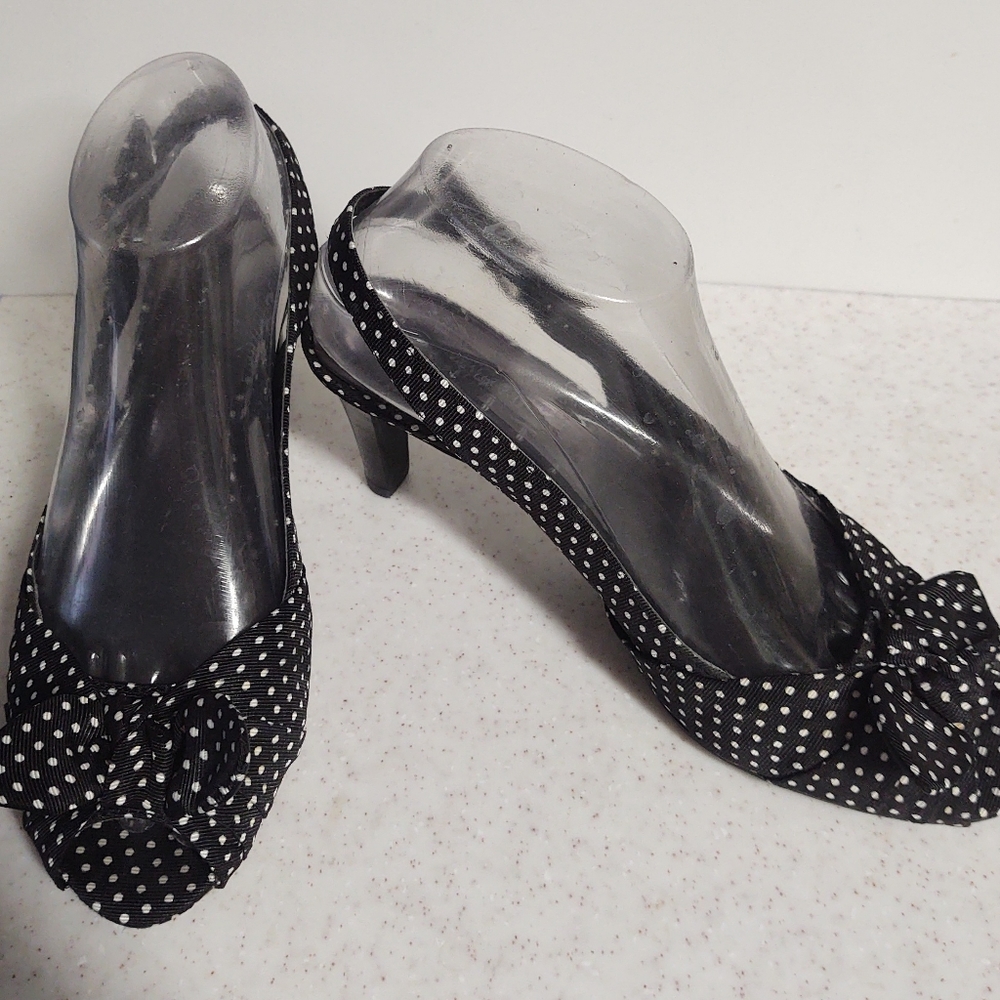Etienne Aigner  Like 🆕 Etienne Aigner Polka Dot  Heels,  7.5   No Lower Offers.